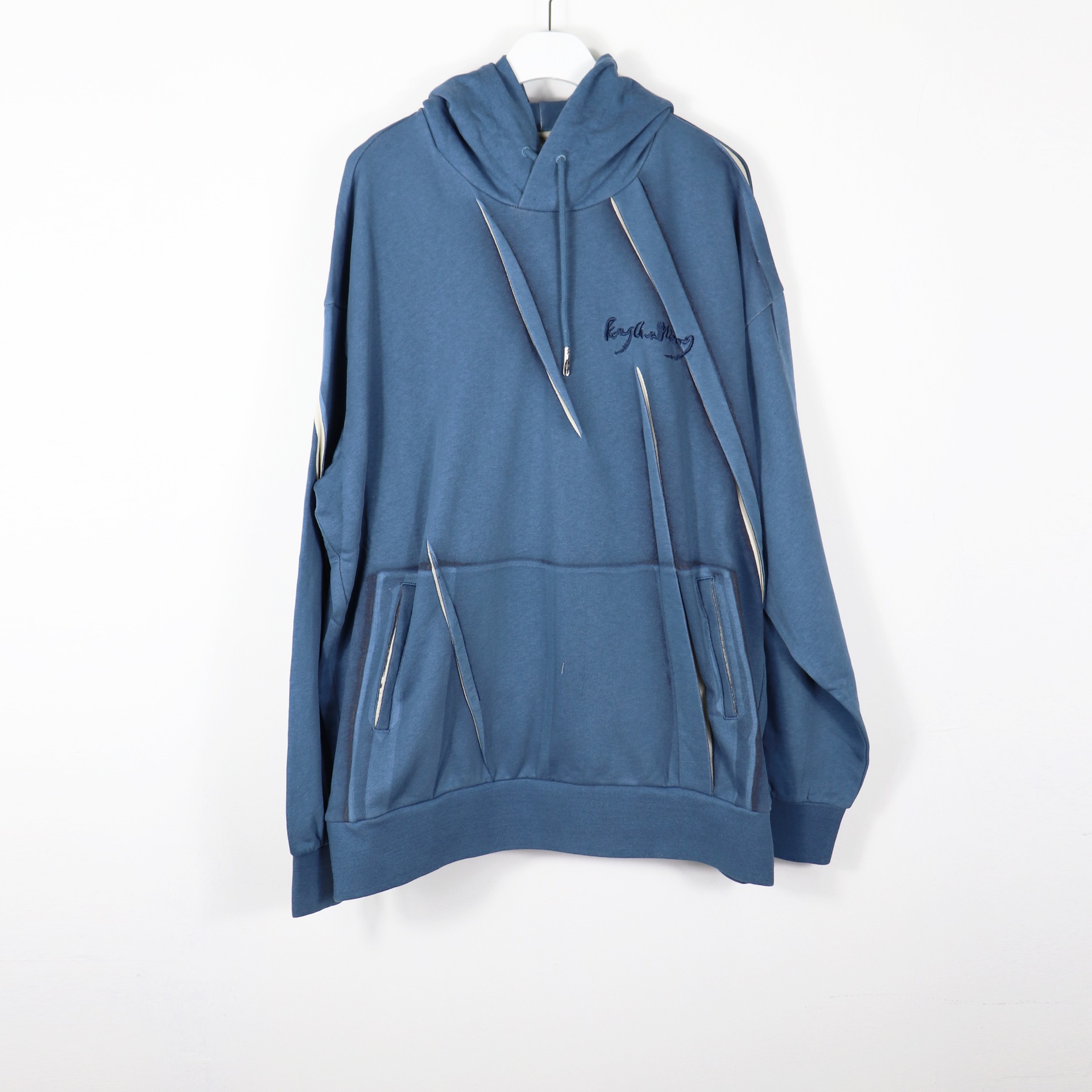 FENG CHEN WANG PANELLED PLEATED AND PRINTED HOODIE BLUE