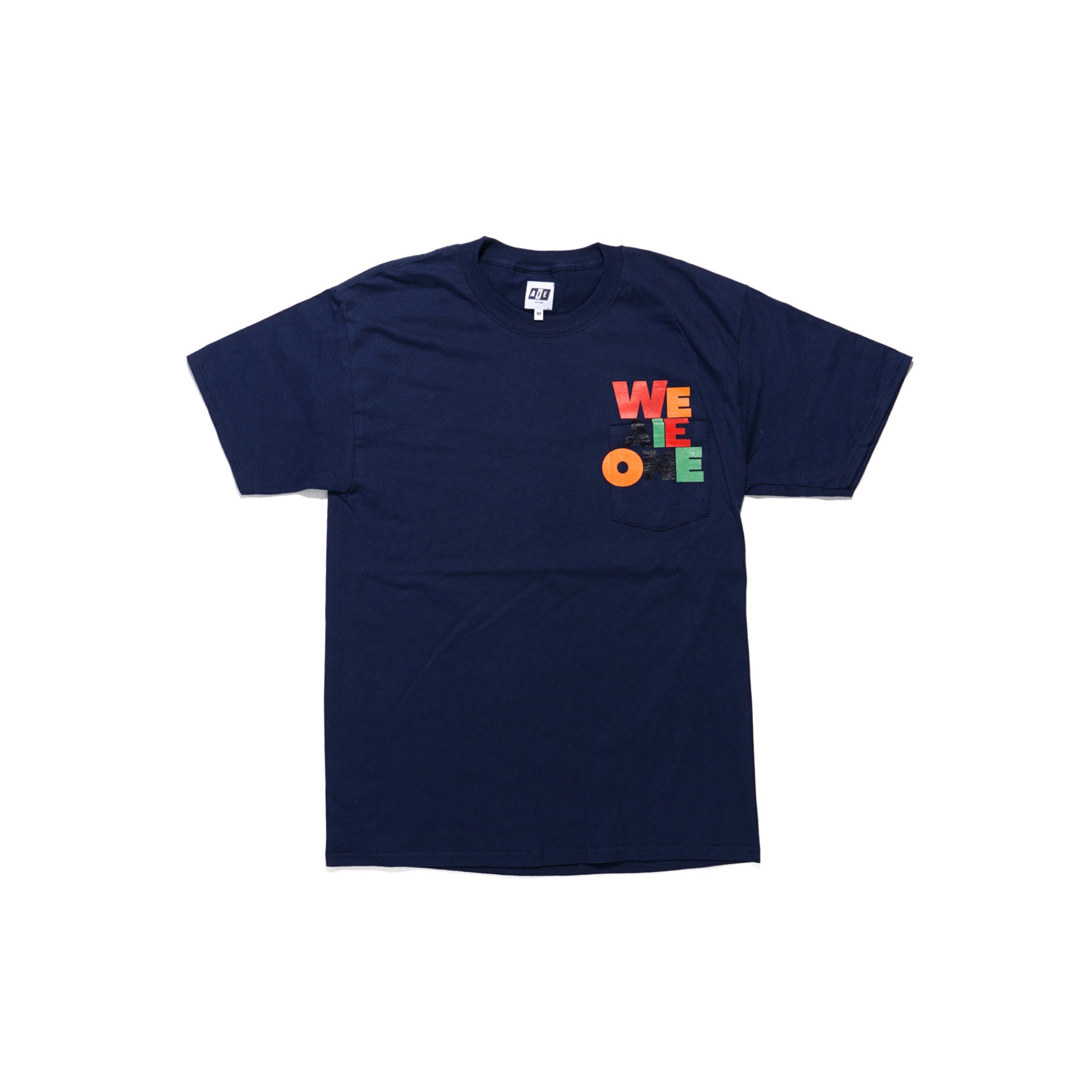 SS22 AIE / PRINTED WE AIE ONE S/S POCKET TEE NAVY