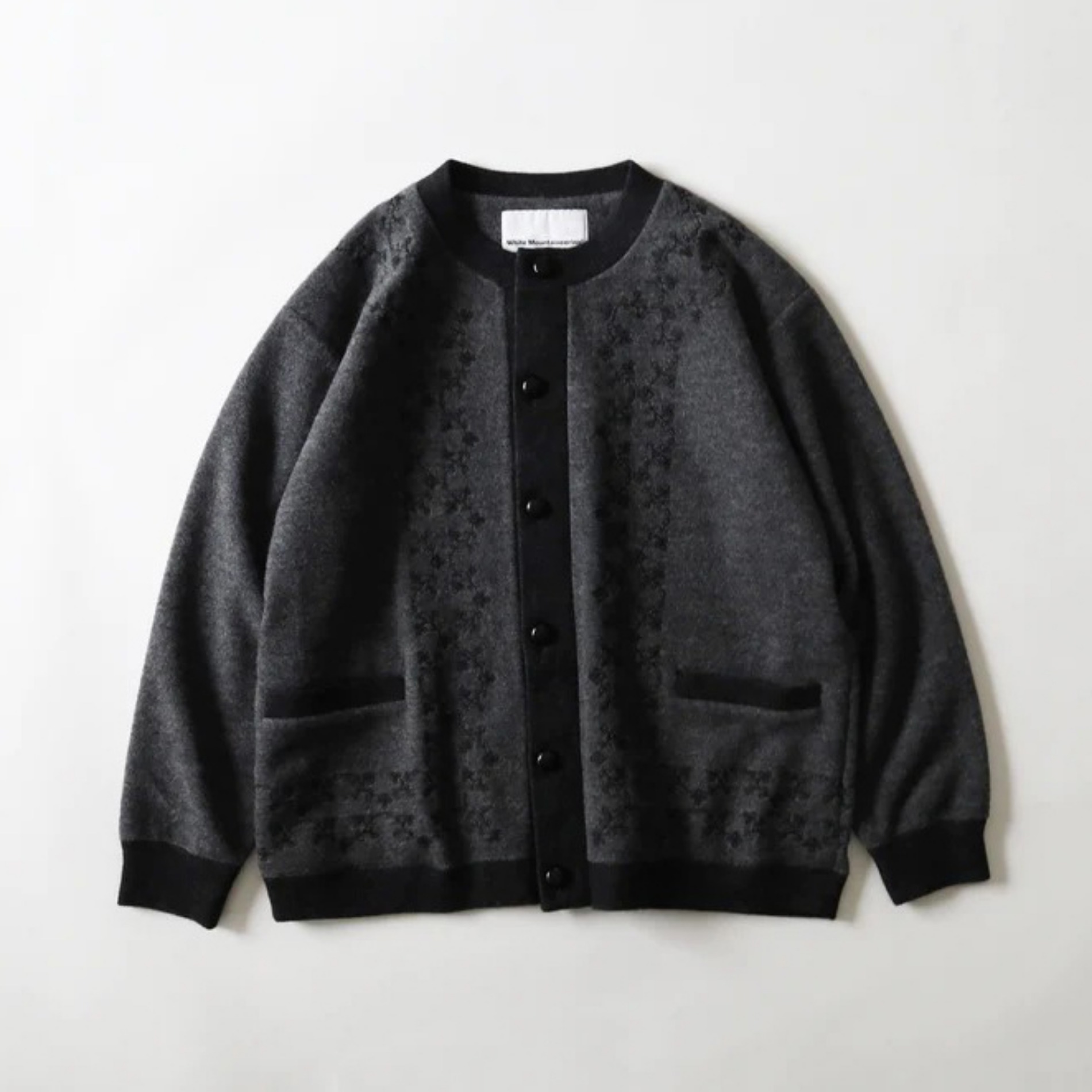 AW22 WHITE MOUNTAINEERING EMBROIDERY CARDIGAN CHARCOAL