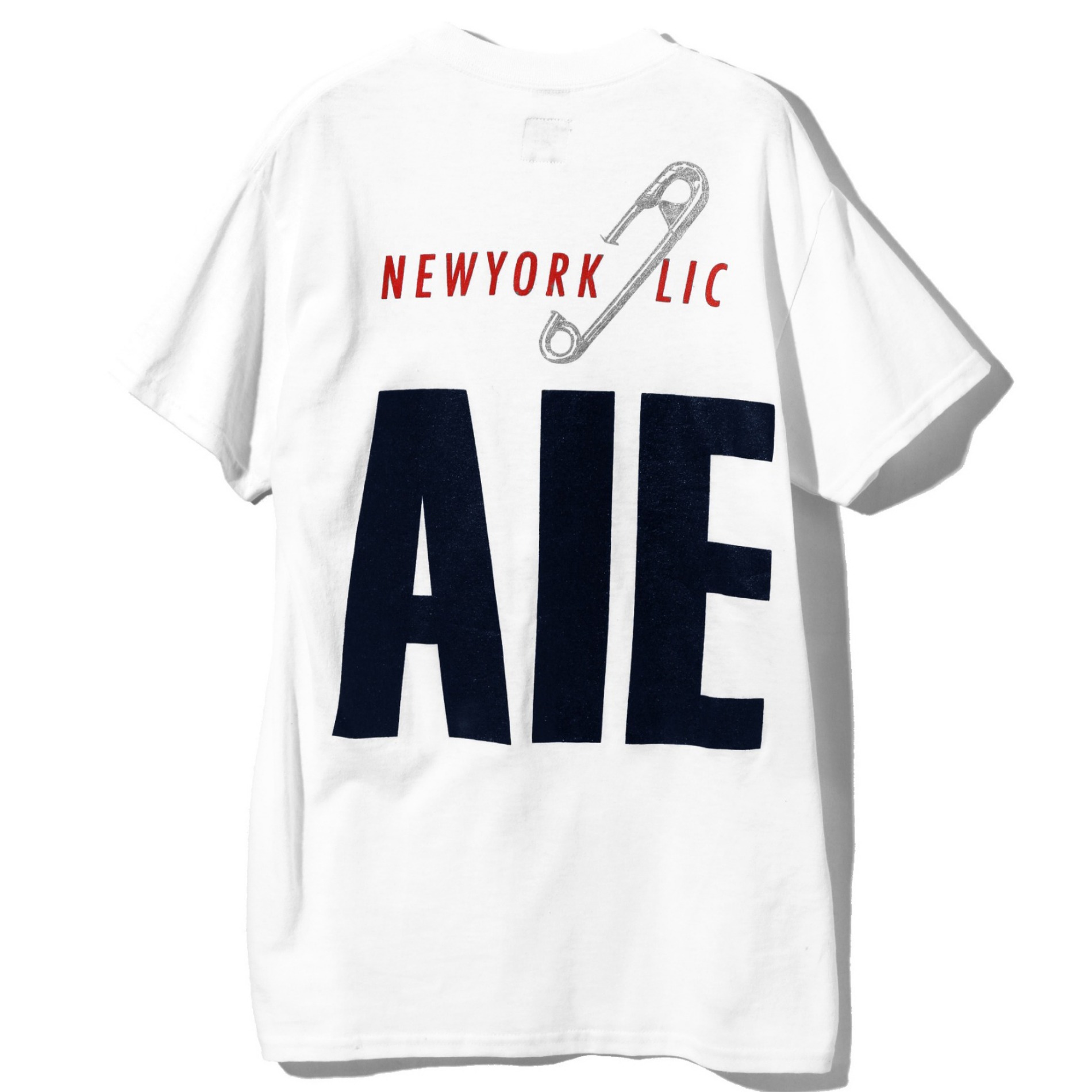 AIE / SS POCKET TEE SAFETY PIN WHITE